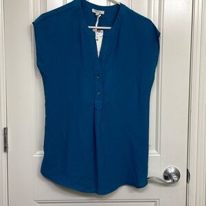 New with tags, Pleione split V neck teal cap sleeve blouse